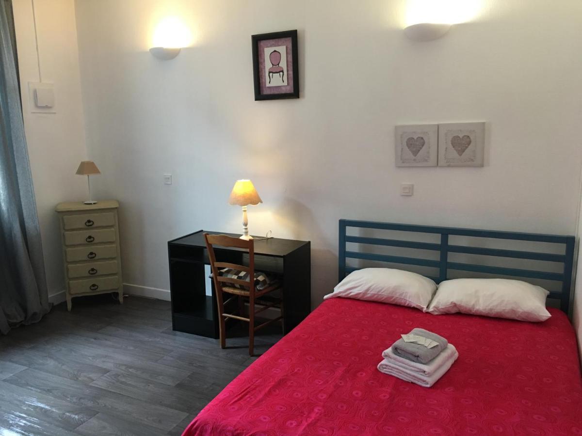 Hotel Comte *